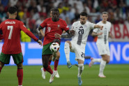 Fudbalska reprezentacija Slovenije, Fudbalska reprezentacija Portugala