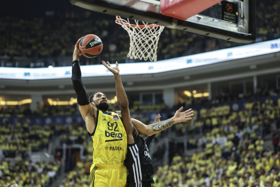Fener - Pariz